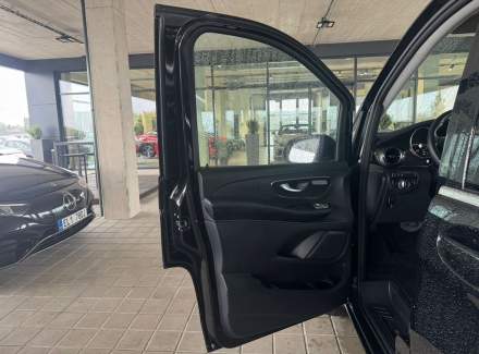 Mercedes-Benz - V-class