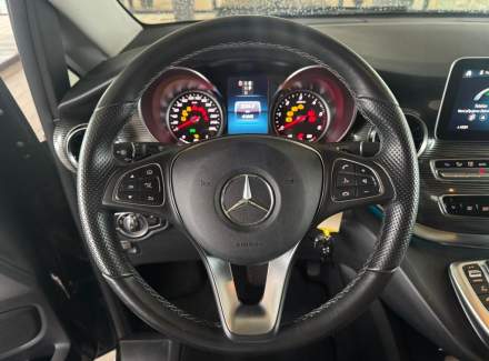 Mercedes-Benz - V-class