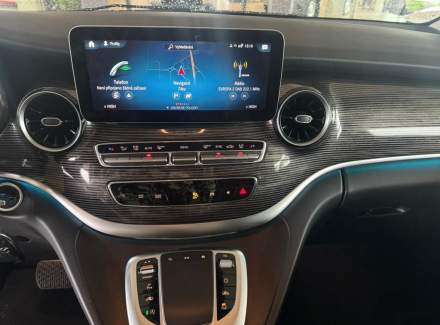 Mercedes-Benz - V-class