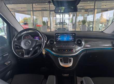 Mercedes-Benz - V-class