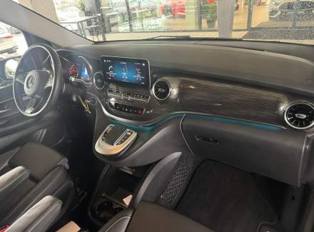 Mercedes-Benz - V-class