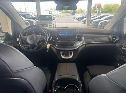 Mercedes-Benz - V-class