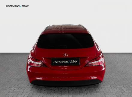Mercedes-Benz - CLA