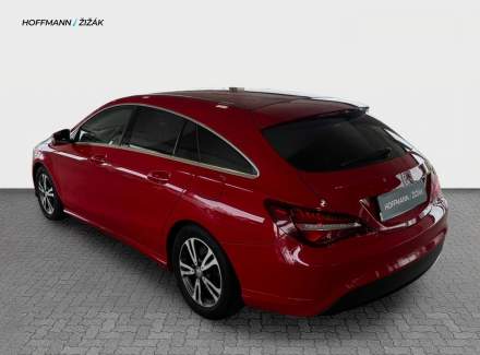 Mercedes-Benz - CLA