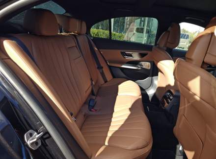 Mercedes-Benz - E-class