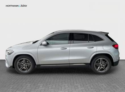 Mercedes-Benz - GLA