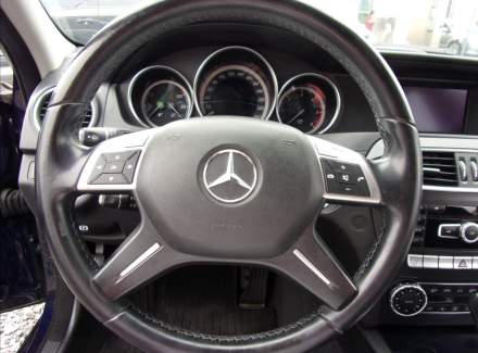 Mercedes-Benz - C-class