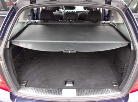 Mercedes-Benz - C-class