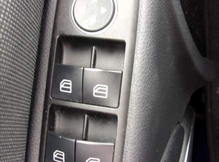 Mercedes-Benz - C-class