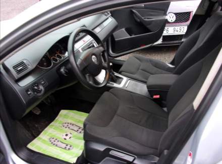 Volkswagen - Passat