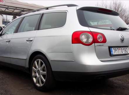 Volkswagen - Passat