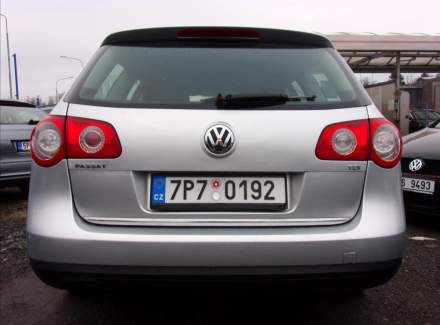 Volkswagen - Passat