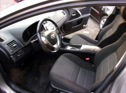 Toyota - Avensis