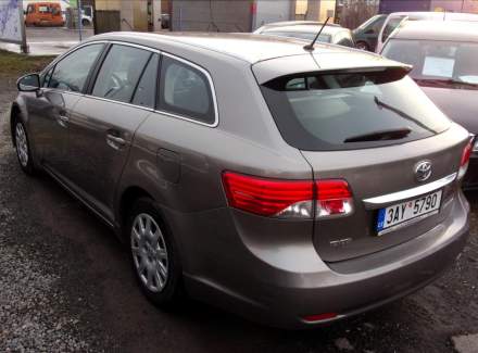 Toyota - Avensis
