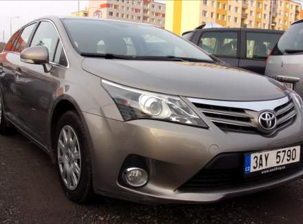 Toyota - Avensis