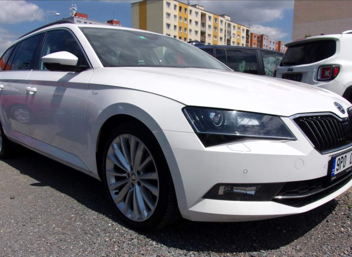 Škoda - Superb