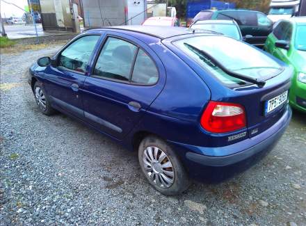 Renault - Megane