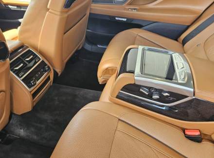 BMW - 7er