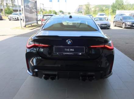 BMW - M4