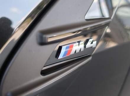BMW - M4