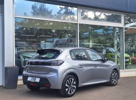 Peugeot - 208