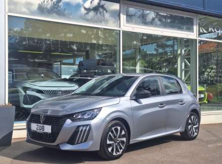 Peugeot - 208