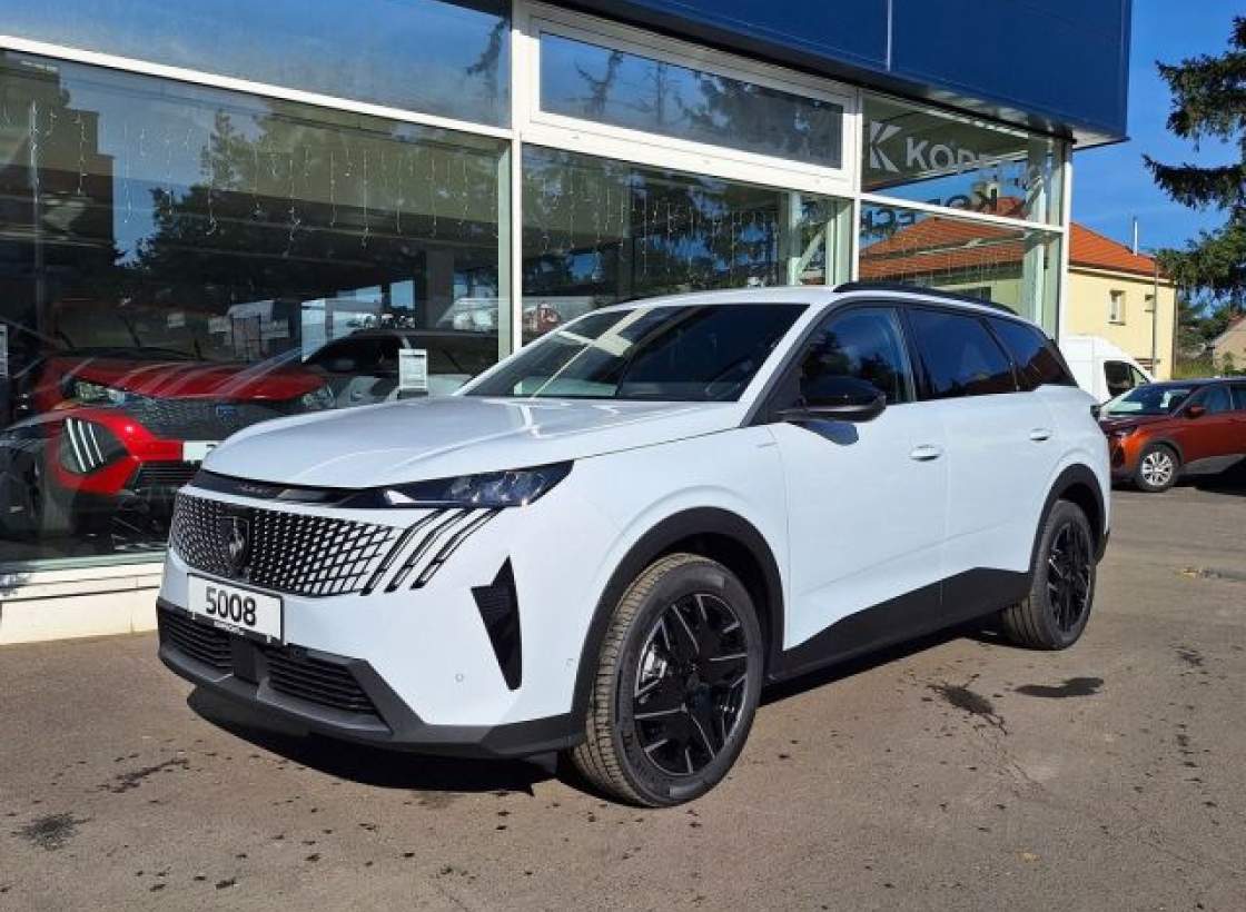 Peugeot - 5008