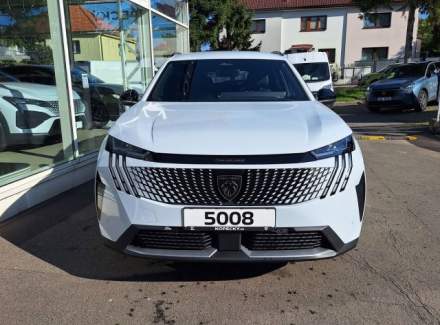 Peugeot - 5008