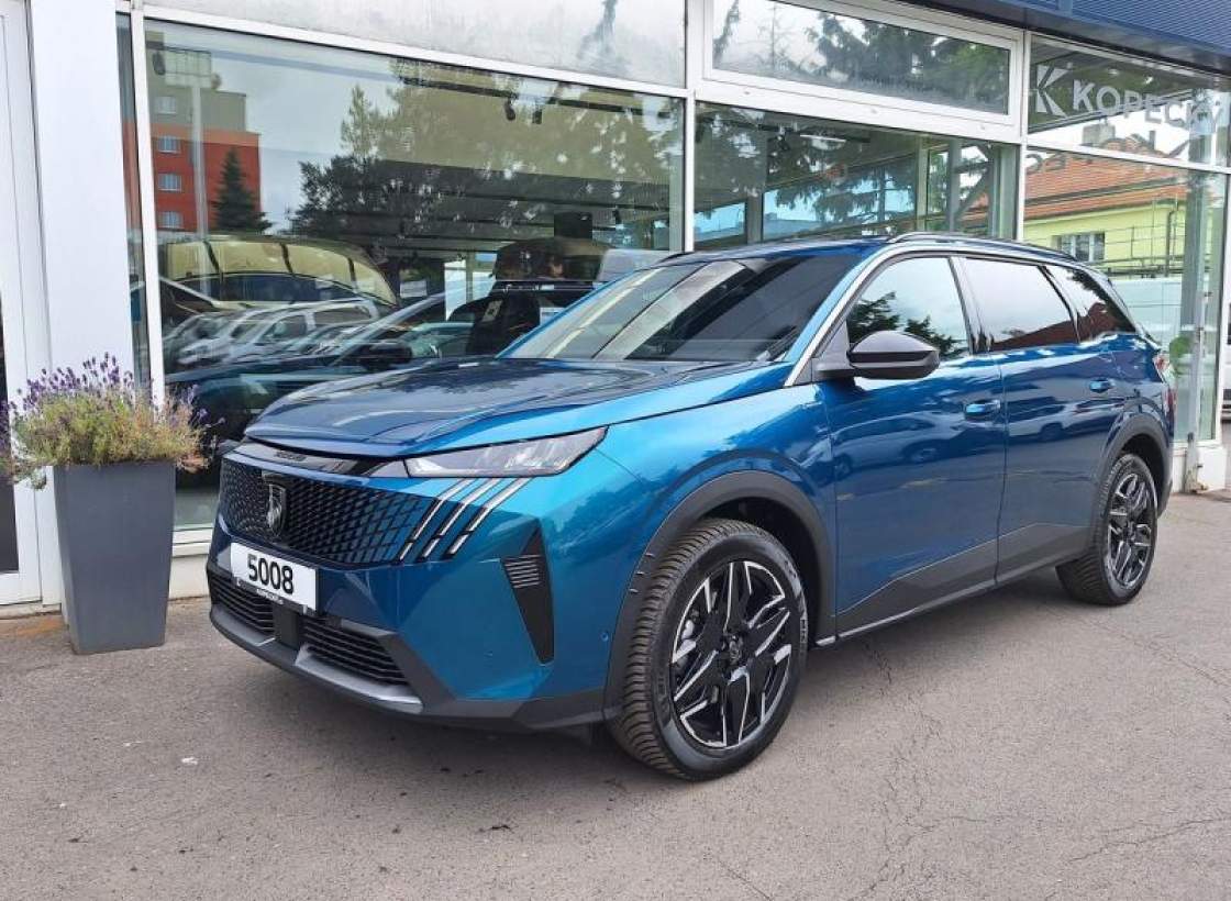 Peugeot - 5008