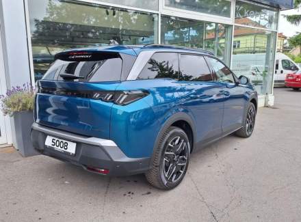 Peugeot - 5008