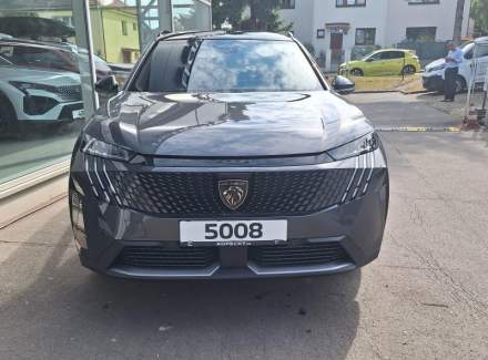 Peugeot - 5008