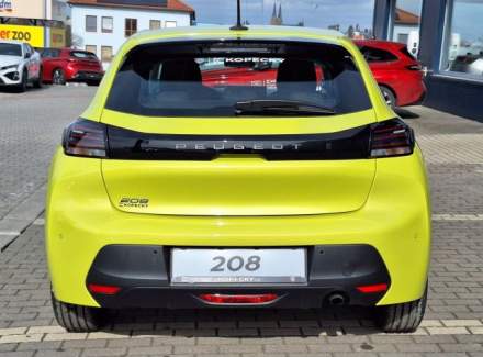 Peugeot - 208