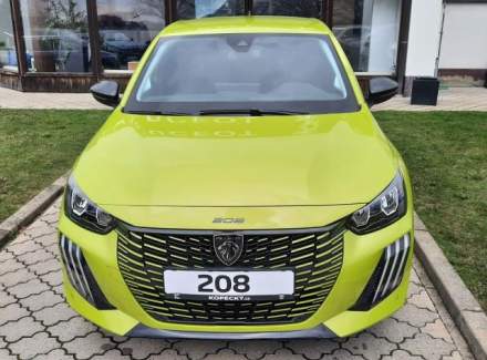 Peugeot - 208