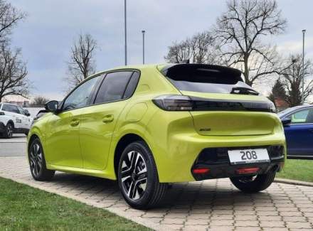 Peugeot - 208