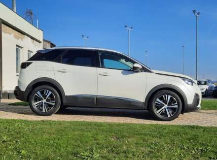 Peugeot - 3008