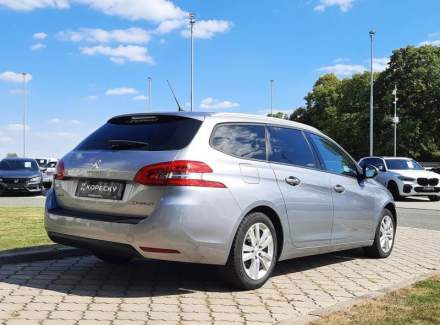 Peugeot - 308