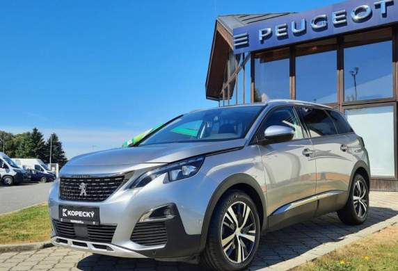 Peugeot - 5008