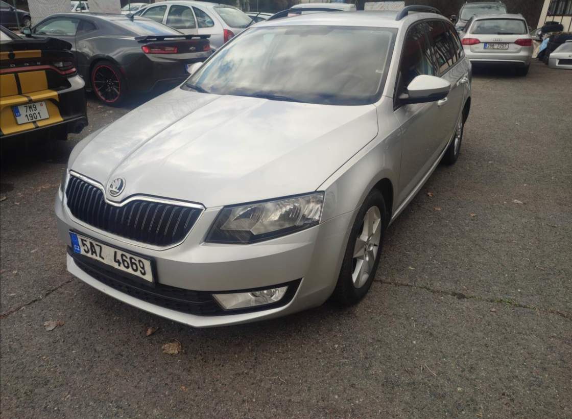 Škoda - Octavia