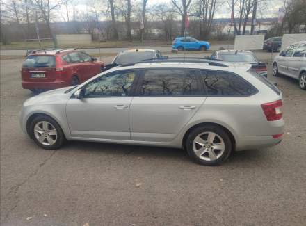 Škoda - Octavia