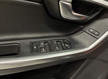 Volvo - V60