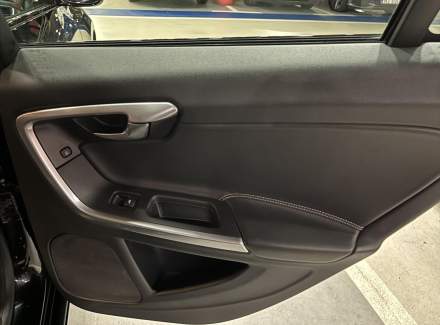 Volvo - V60