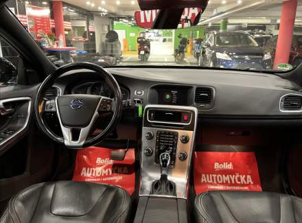 Volvo - V60