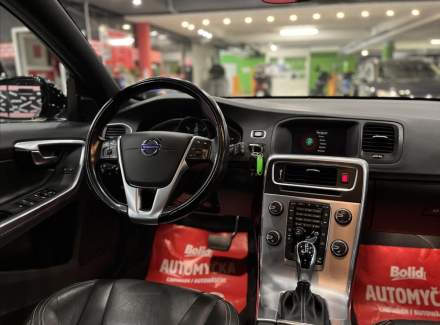 Volvo - V60