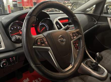 Opel - Astra