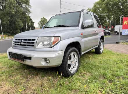 Mitsubishi - Pajero