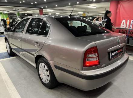 Škoda - Octavia