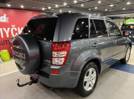 Suzuki - Grand Vitara