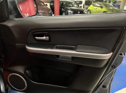 Suzuki - Grand Vitara