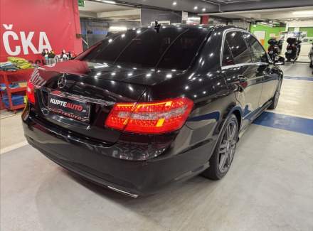 Mercedes-Benz - E-class