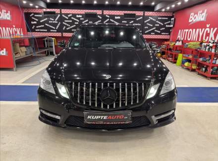 Mercedes-Benz - E-class